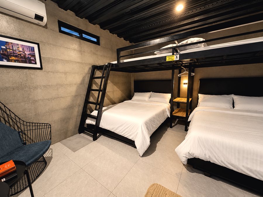 Bedroom 4 with loft bunk
